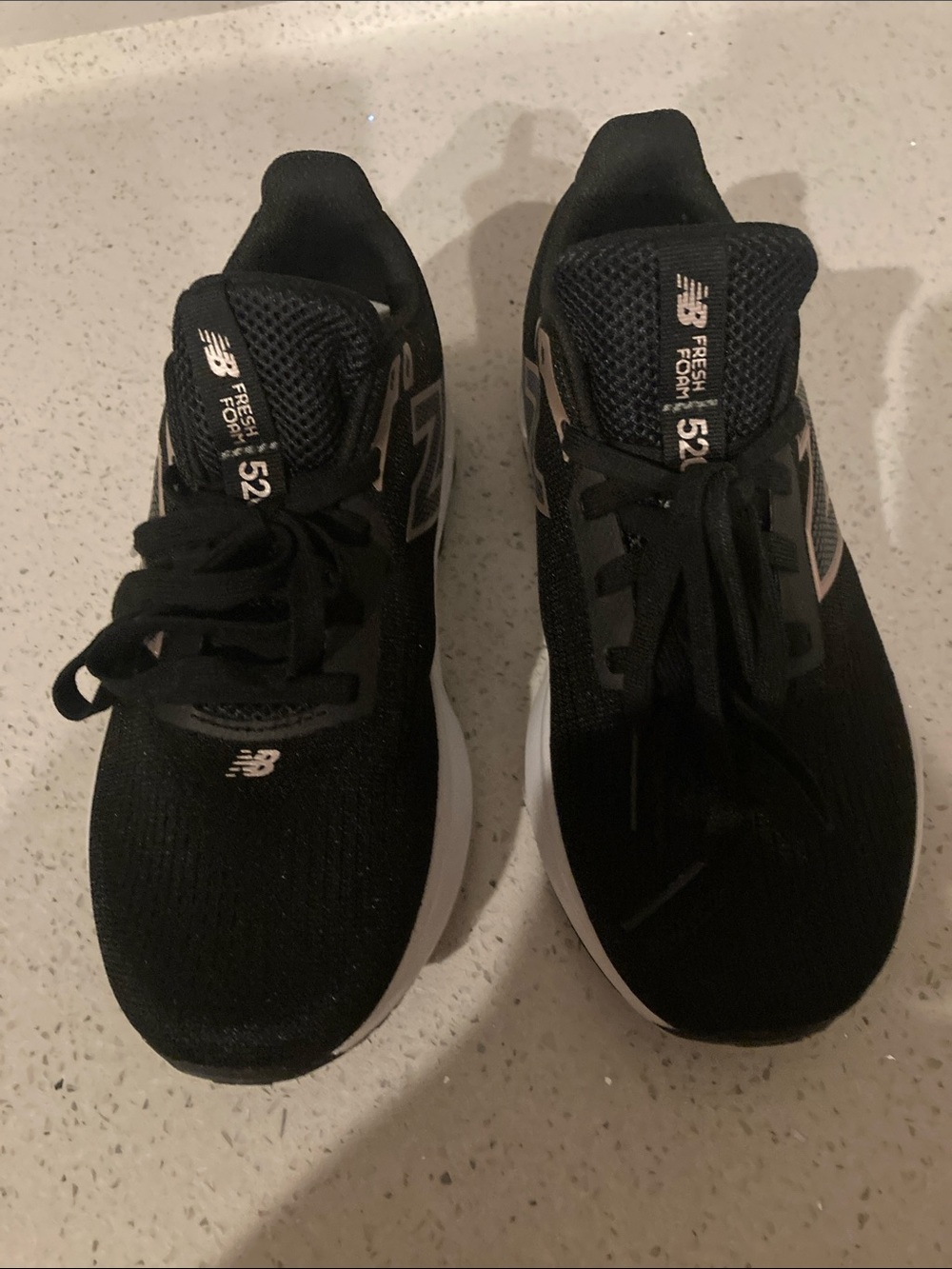 New Balance Black and White Fresh Foam 520 Sneakers Size:6.5W.